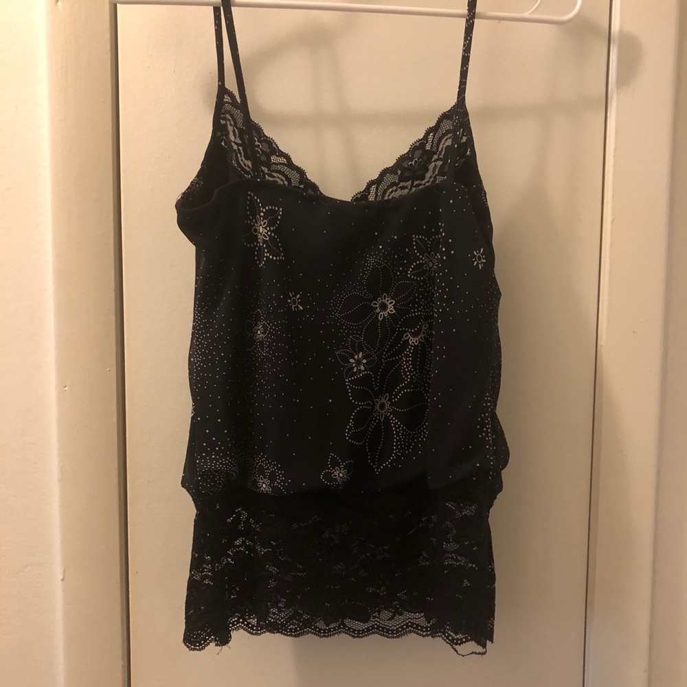 Woman’s Charlotte Russe top size 6